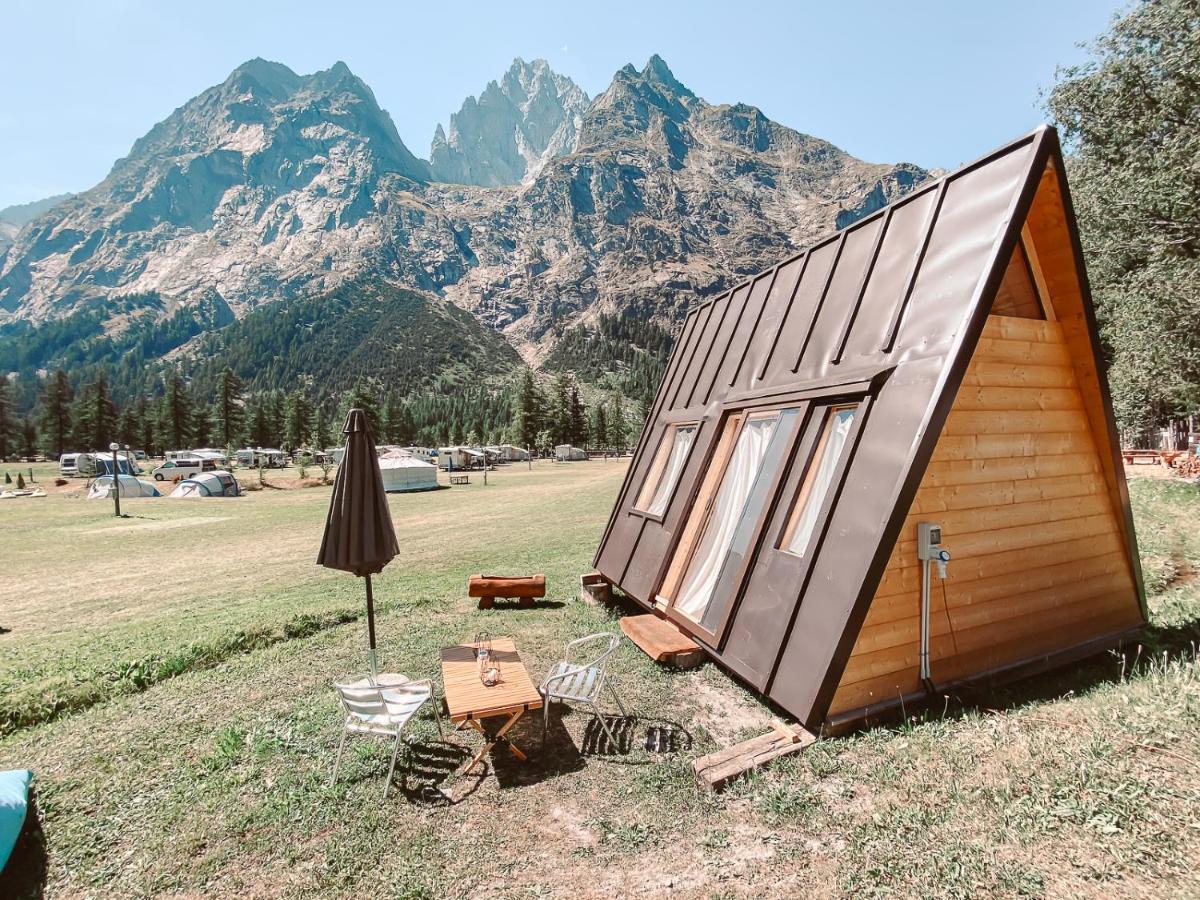 Hobo Camping Courmayeur Eksteriør billede