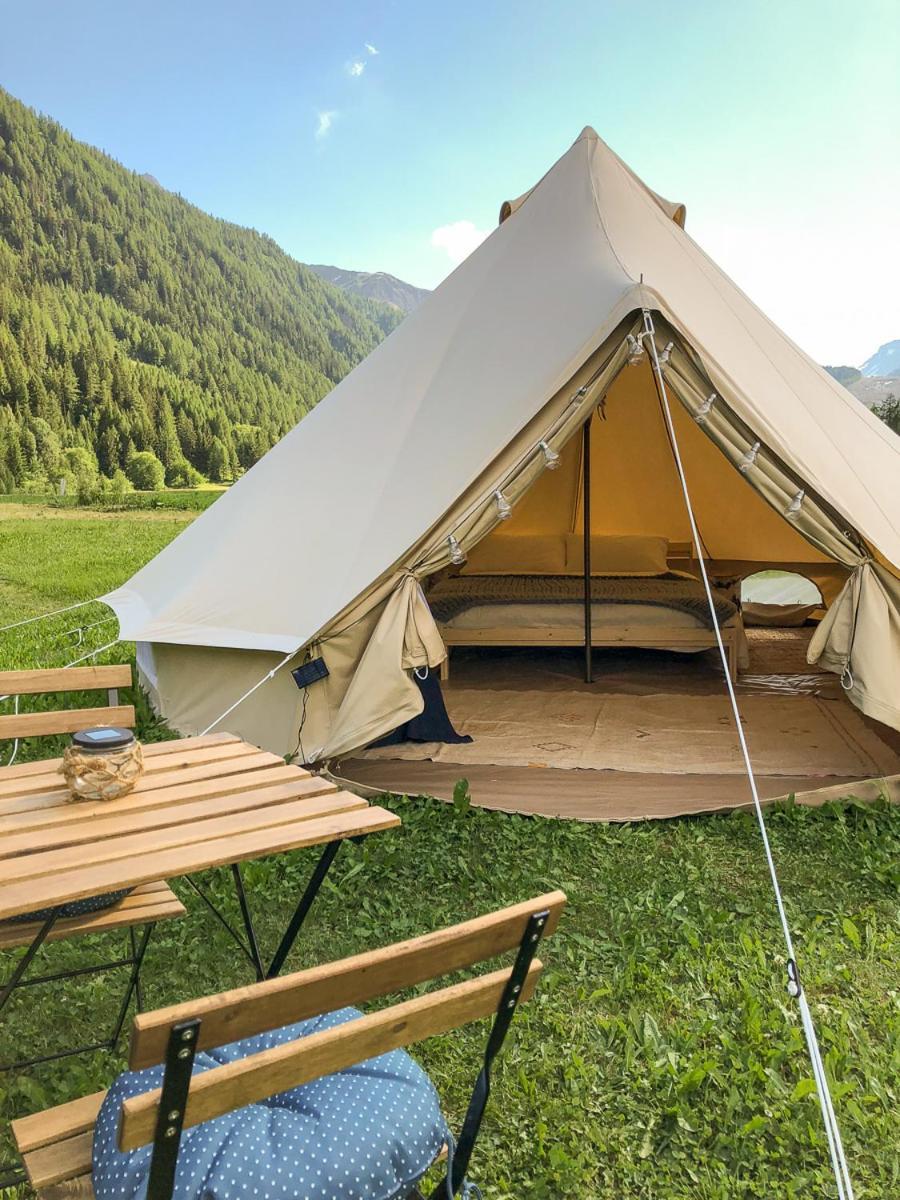 Hobo Camping Courmayeur Eksteriør billede